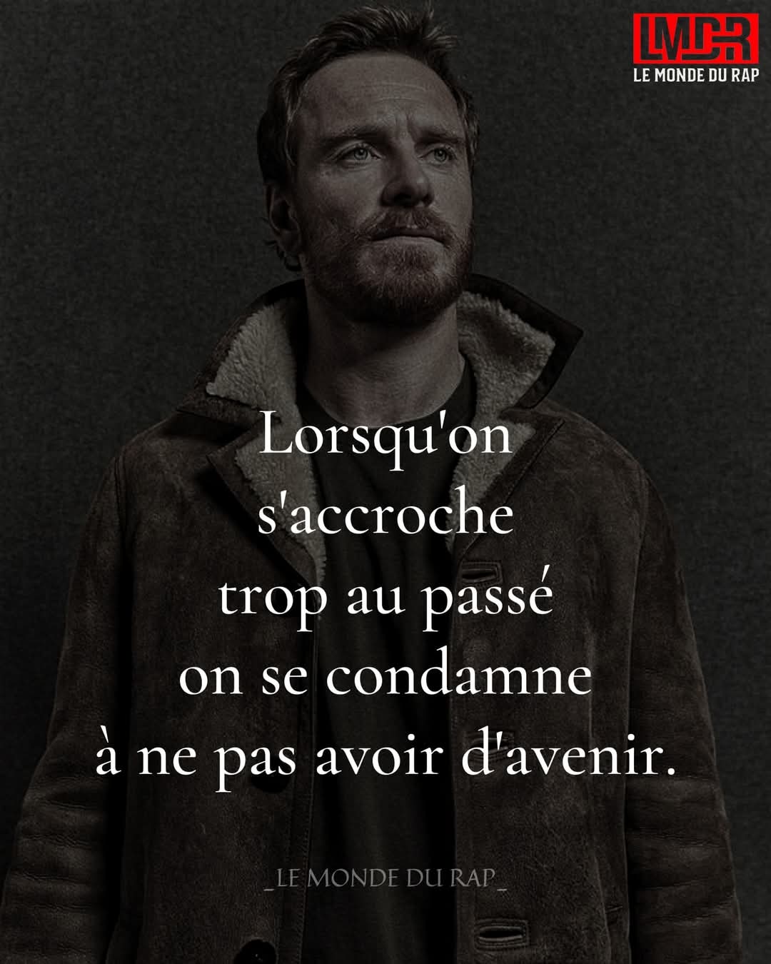 LA VIE EST UN VOYAGE DE CROISSANCE PERSONNELLE. CHAQUE DÉFI EST UNE OPPORTUNITÉ DE S'AMÉLIORER, CHAQUE ERREUR EST UNE LEÇON PRÉCIEUSE.